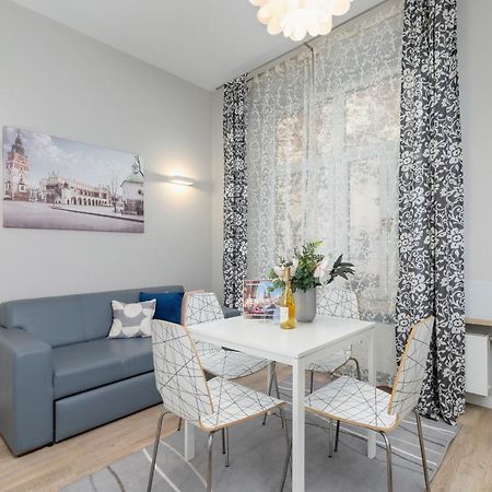 Central Planty Park Apartment Lobzowska By Noclegi Renters Krakow Ngoại thất bức ảnh