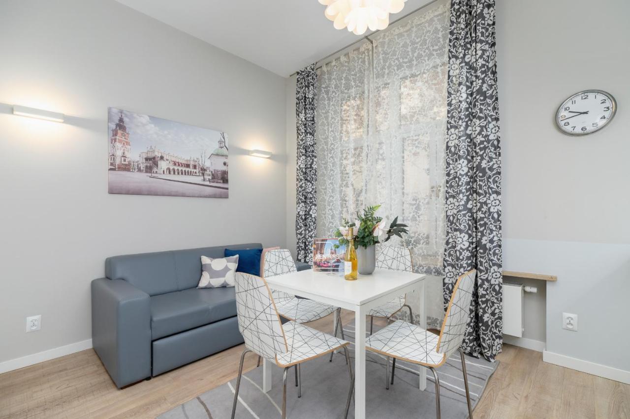 Central Planty Park Apartment Lobzowska By Noclegi Renters Krakow Ngoại thất bức ảnh