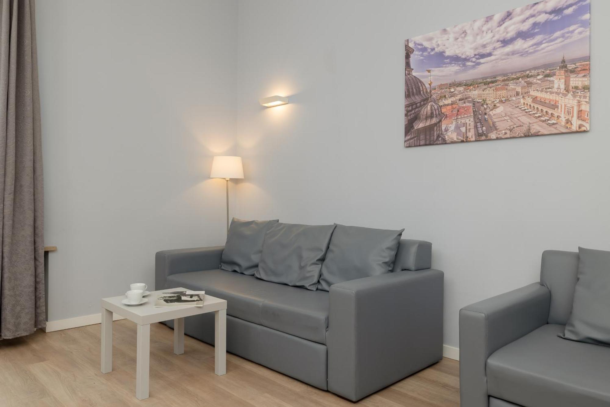 Central Planty Park Apartment Lobzowska By Noclegi Renters Krakow Ngoại thất bức ảnh
